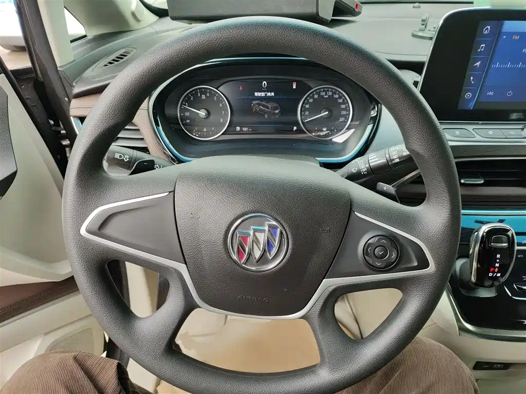 BUICK GL8