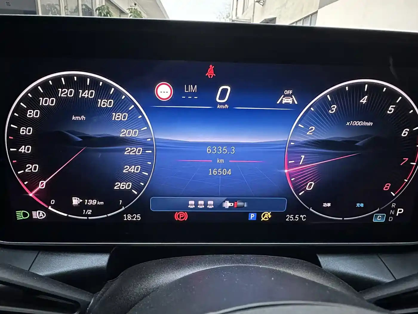 Mercedes-Benz GLC 2024 Facelift GLC 260 L 4MATIC Luxury 5-seater фото 13