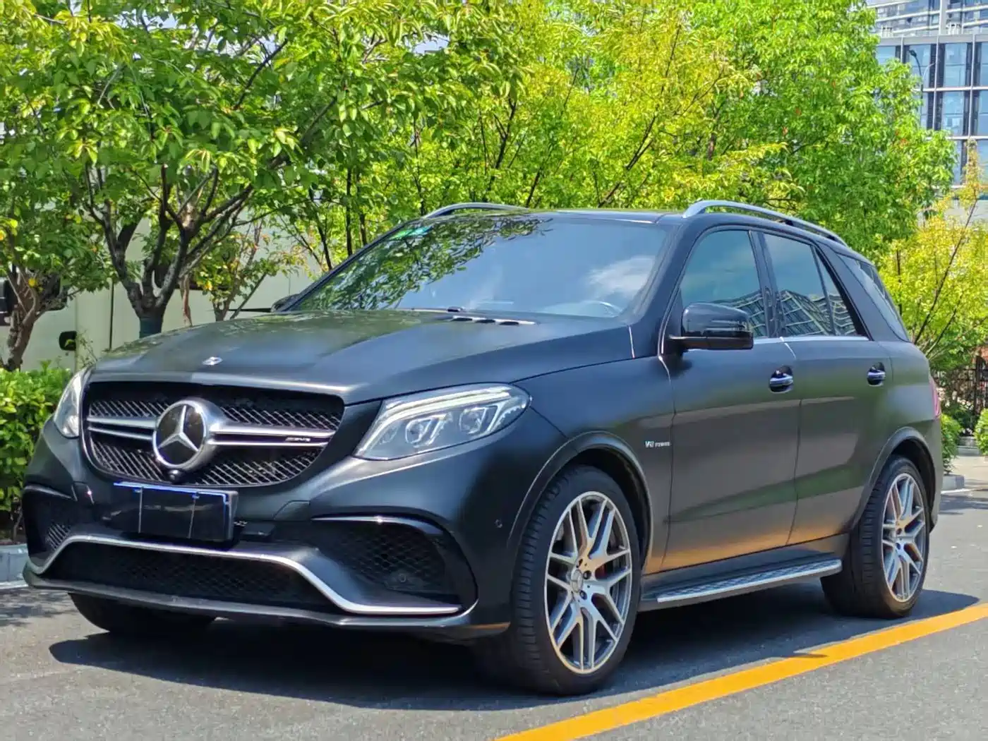 MERCEDES-BENZ GLE AMG