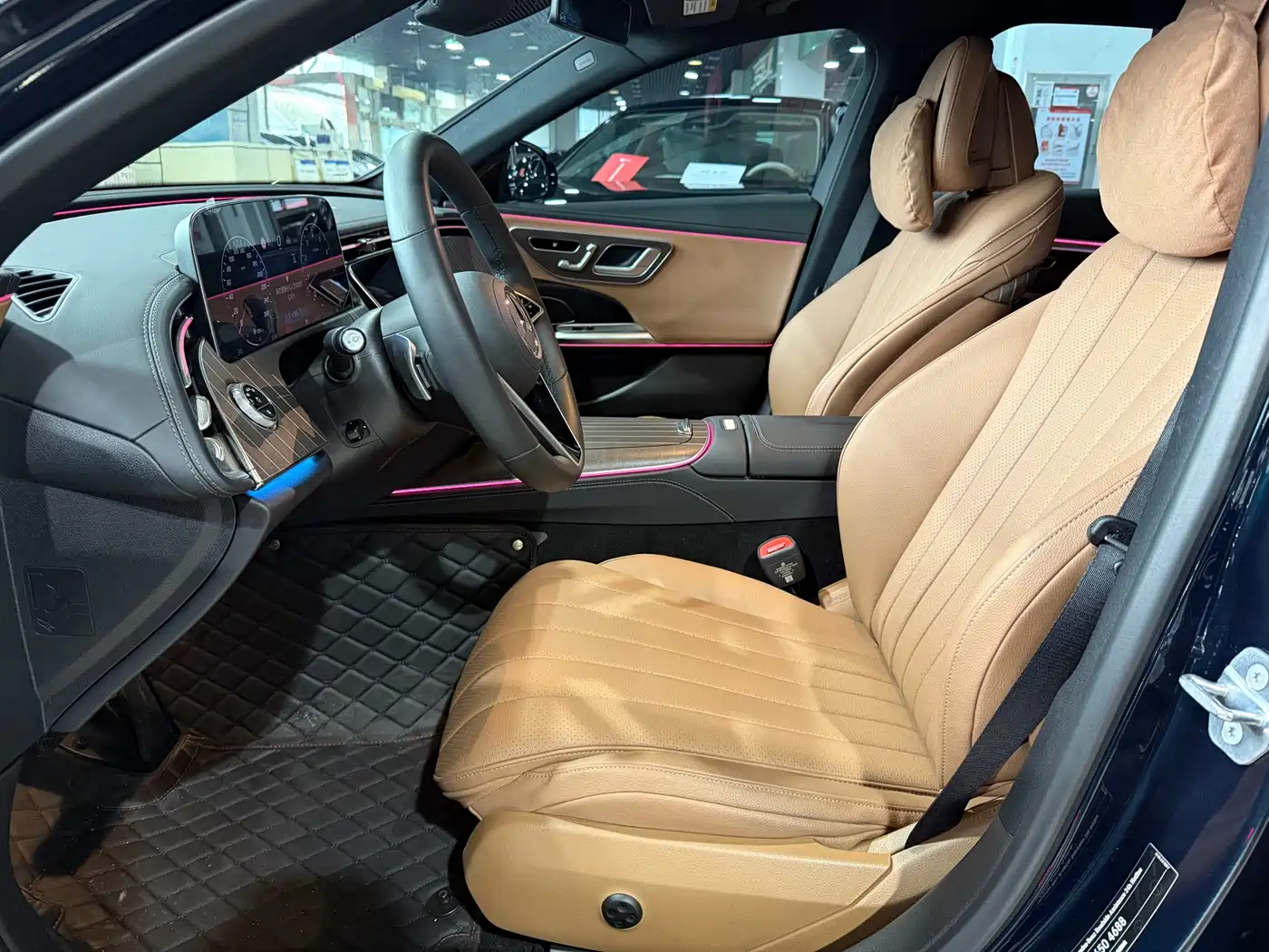 Mercedes-Benz E-Class 2024 E 300 L Fashion фото 4
