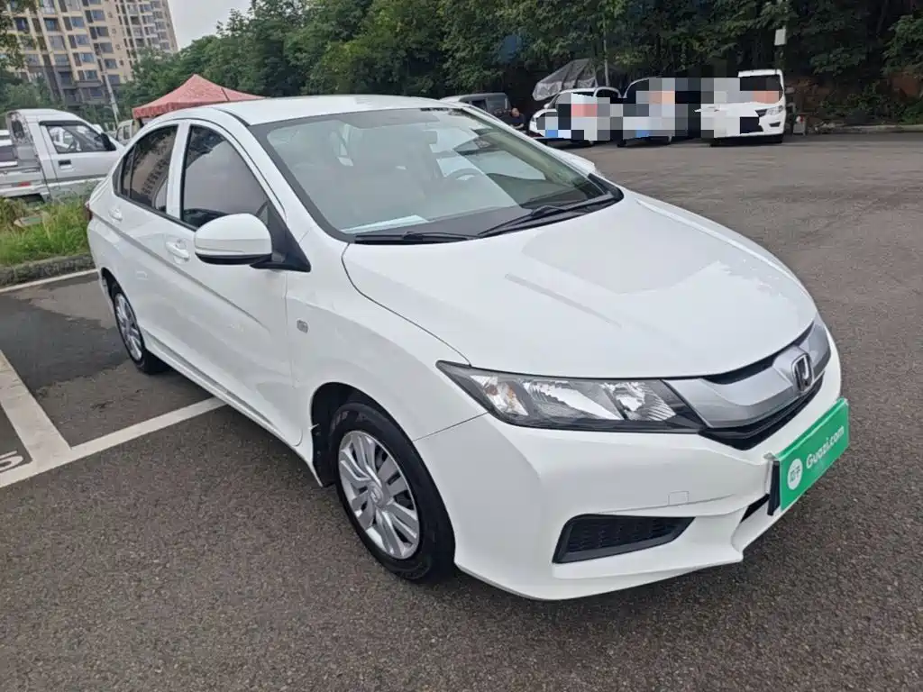Фото 4 - Honda City
