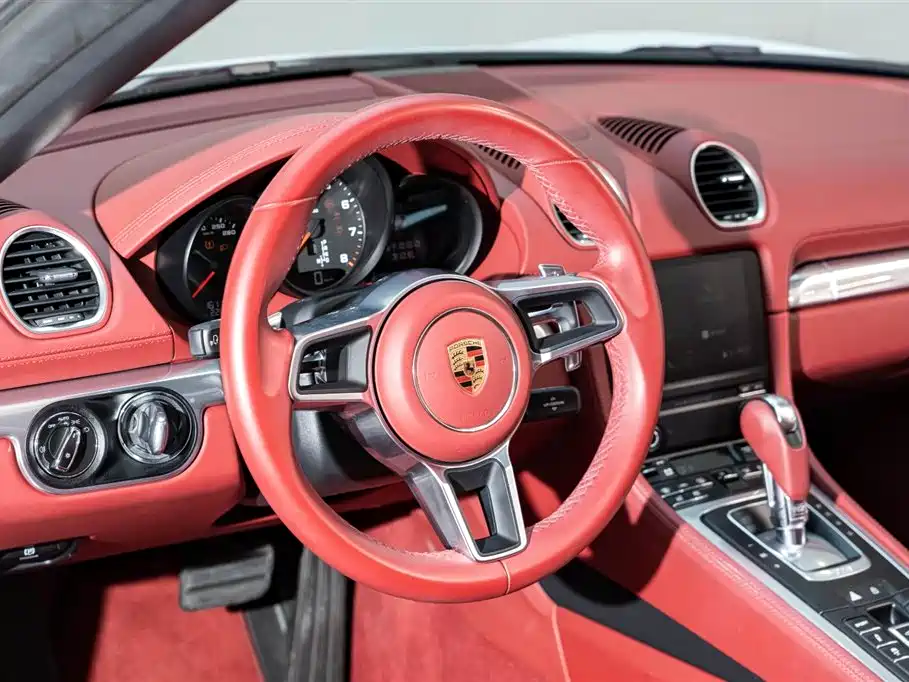 Porsche 718 2022 Boxster 2.0T фото 9