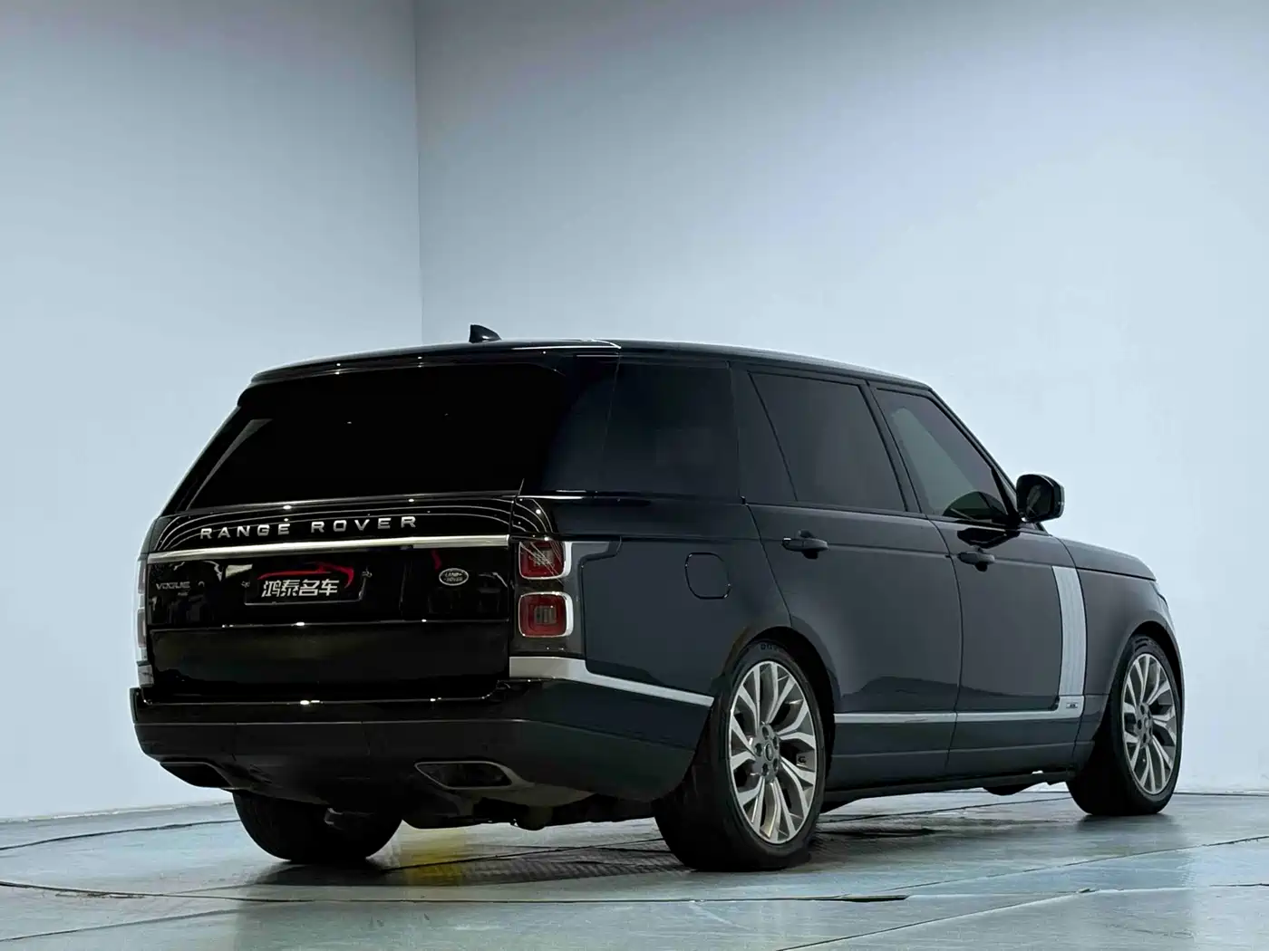 Land Rover Range Rover 2021 2021 3.0 L6 Heritage Extended Classic Edition