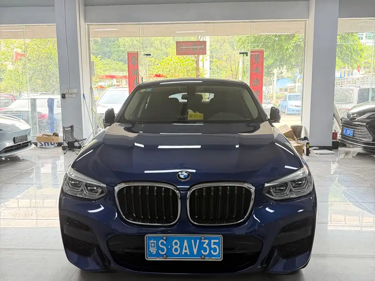 Photo 3 - BMW X4