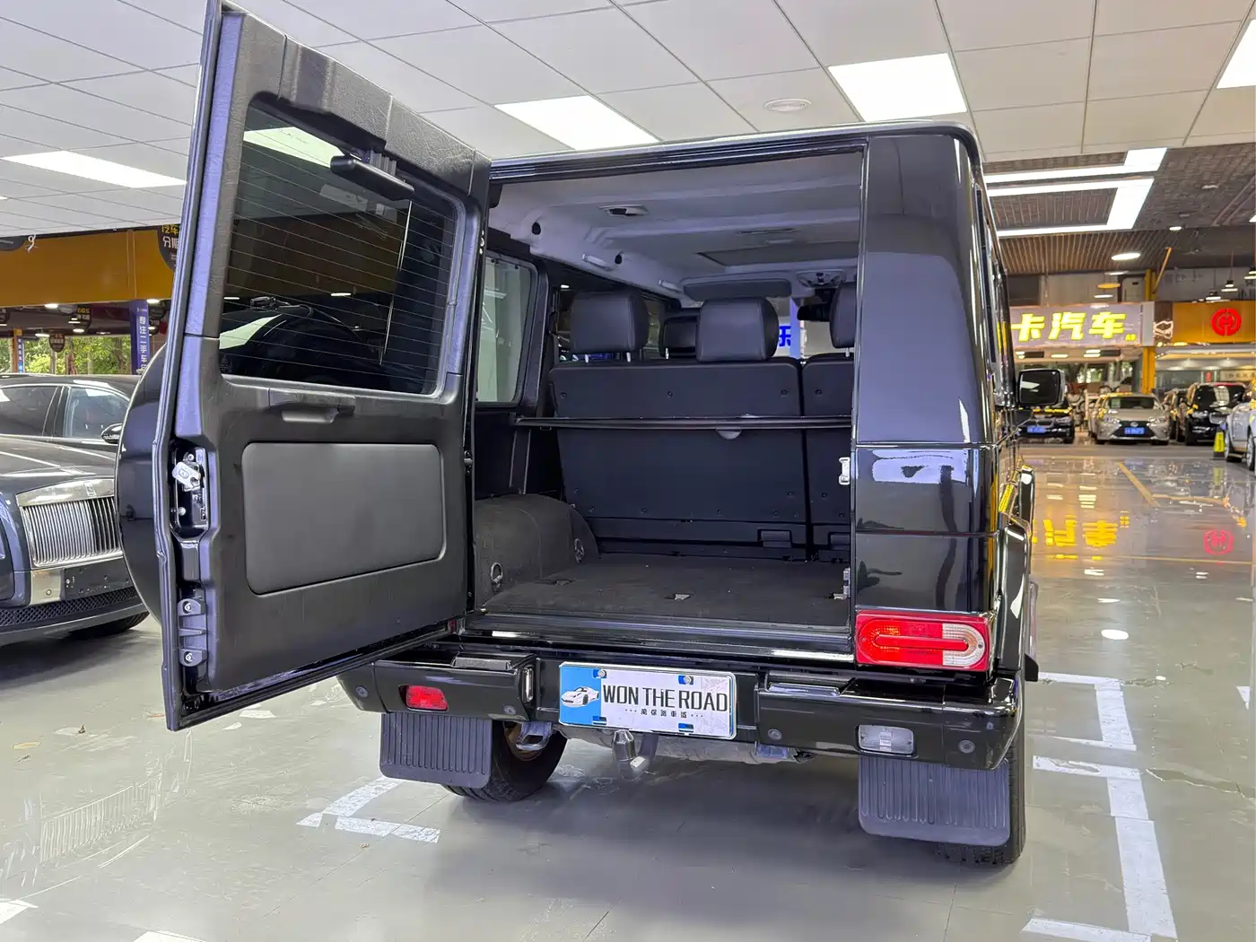 Mercedes-Benz G-Class 2011 2010 G 500