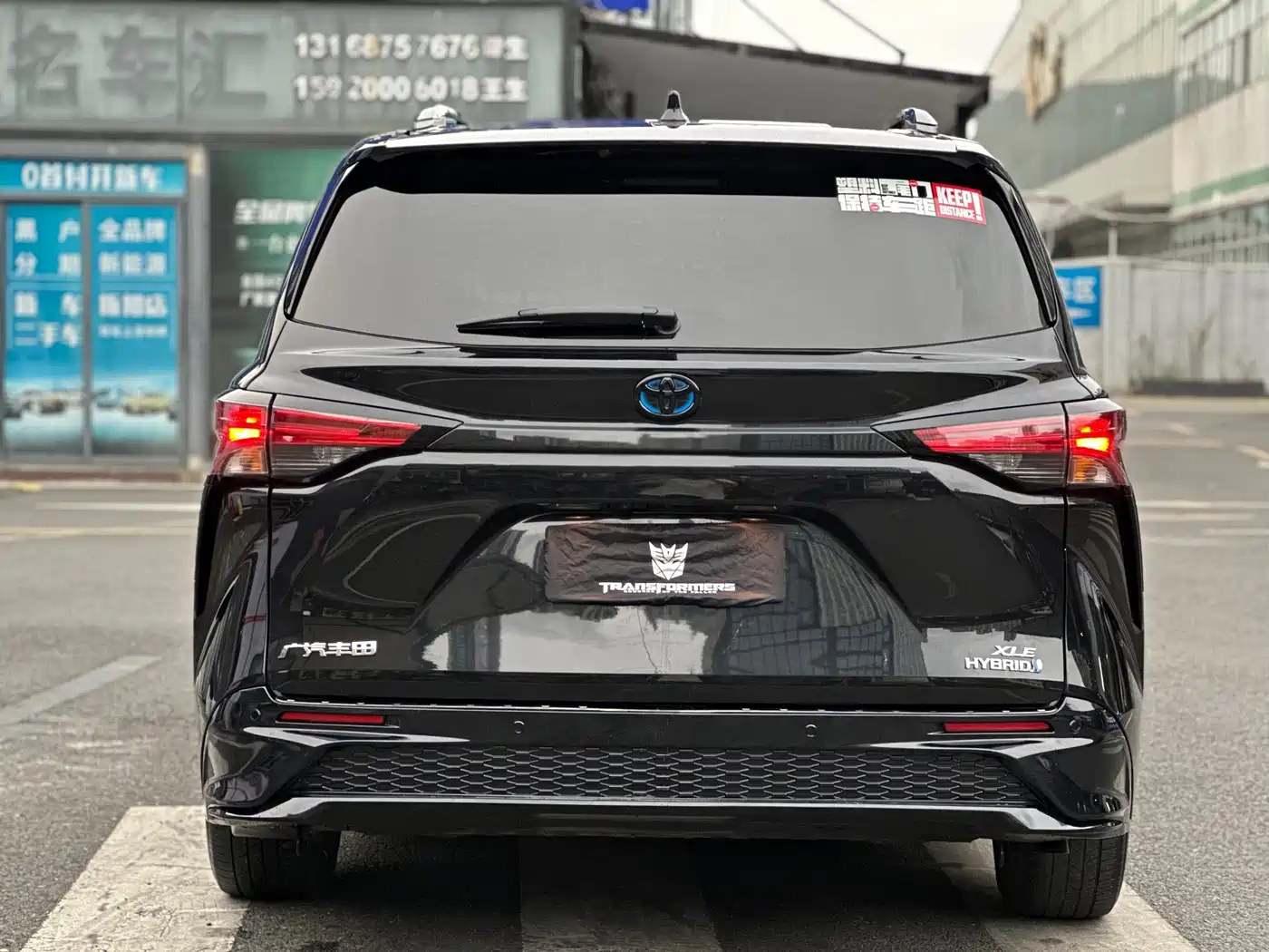 Toyota Sienna 2021 2.5L Hybrid Luxury Edition фото 4