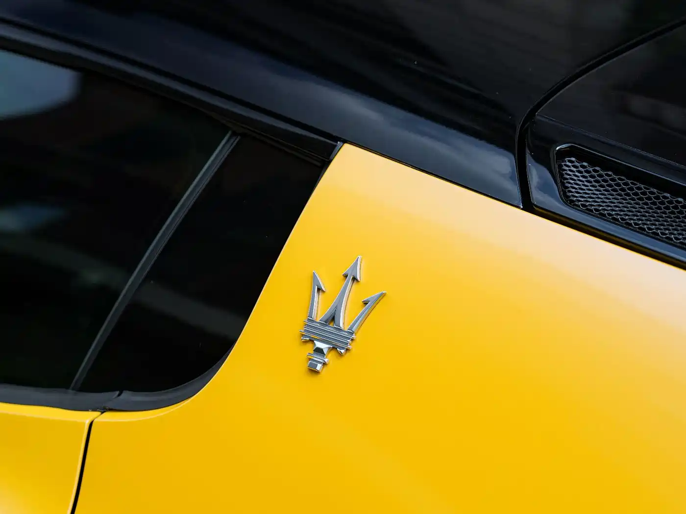 Maserati MC20 2023 2020 3.0T Standard Edition