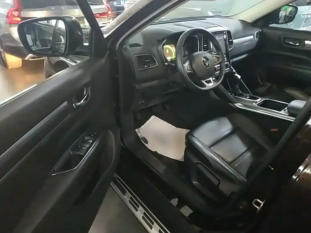 Renault Koleos 2018 2018 2.0L 2WD Leading Edition