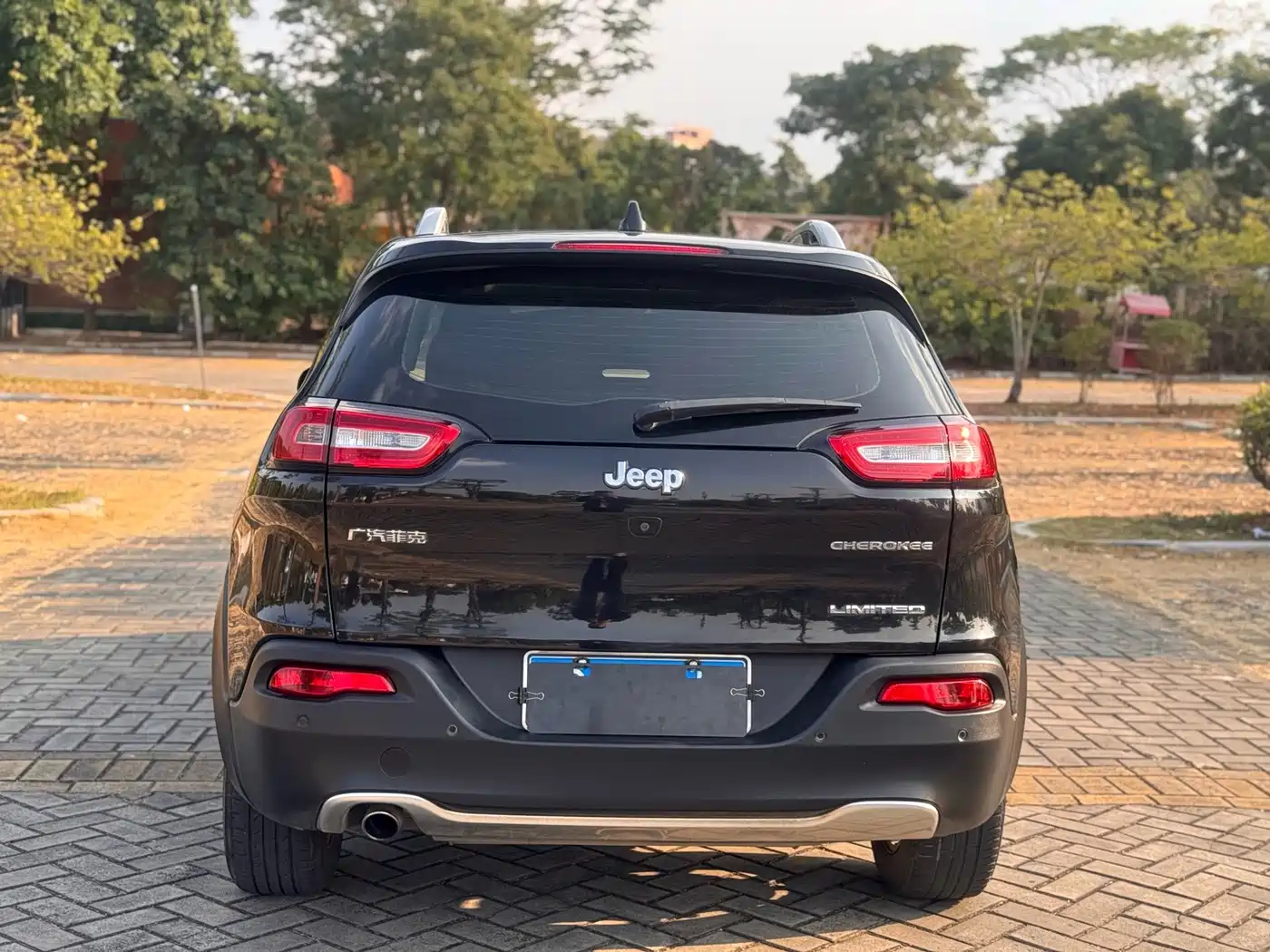 Jeep Cherokee 2019 2017 2.0L Superior Edition