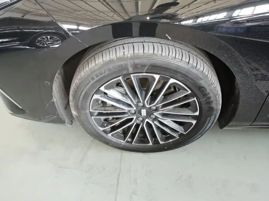 Geely Galaxy Galaxy Xingyao 8 2025 2025 130km EM-i Premium Edition