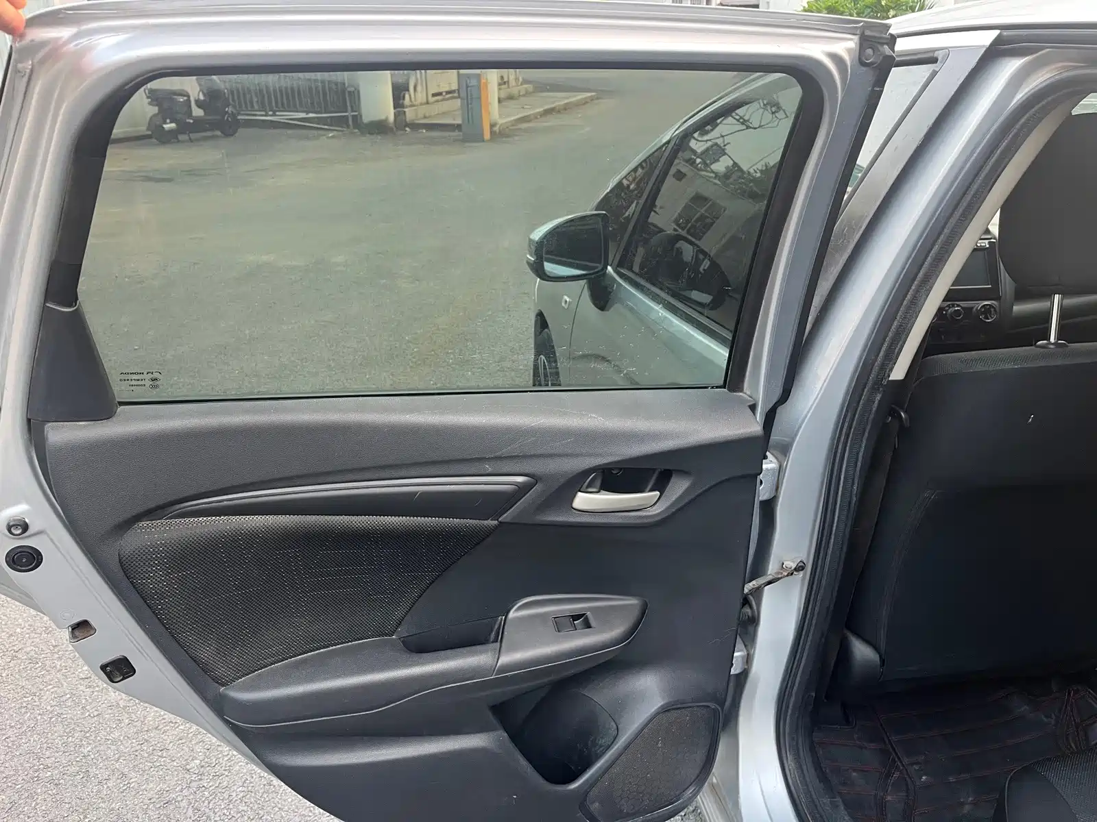 صورة 12 - Honda Fit