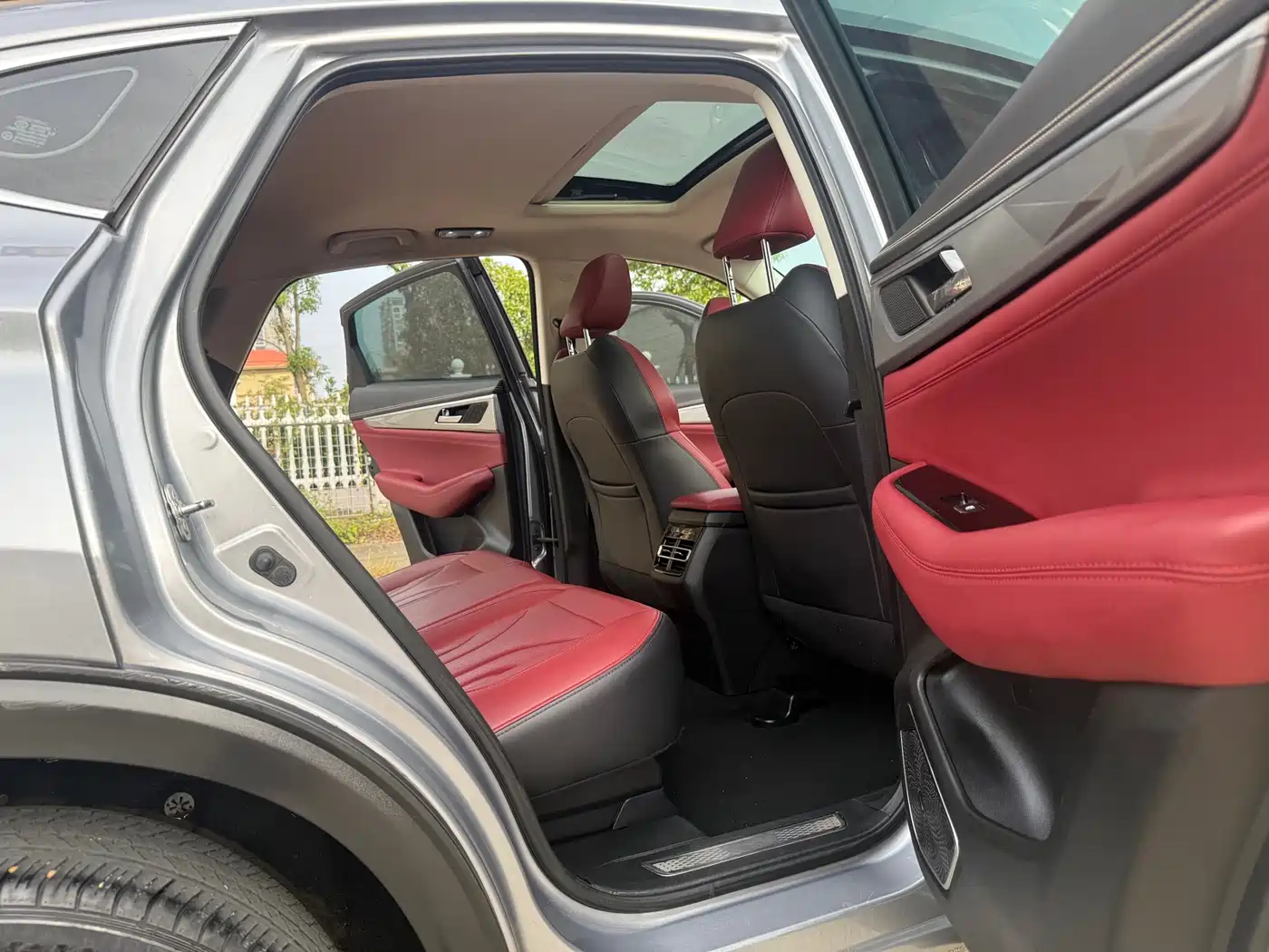 Changan CS85 2020 2019 1.5T DCT Dynamic Edition China VI