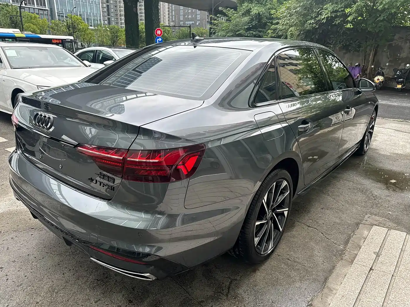Audi A4L 2026 2025 2 Million Celebration Edition 40 TFSI Fashion Dynamic