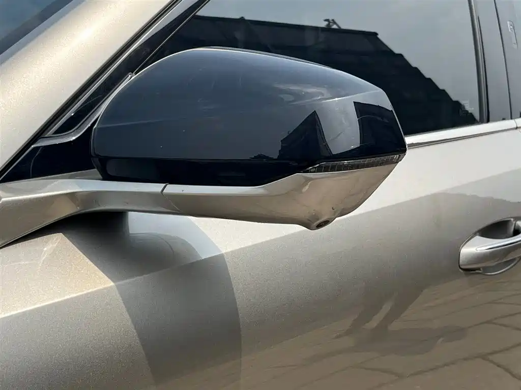 CHANGAN CHANGAN AUCHAN Z6