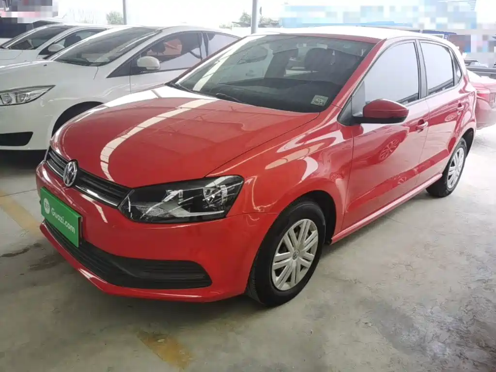 Фото 1 - Volkswagen Polo