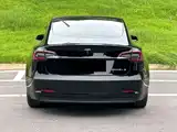 Фото 8 - Tesla Model 3