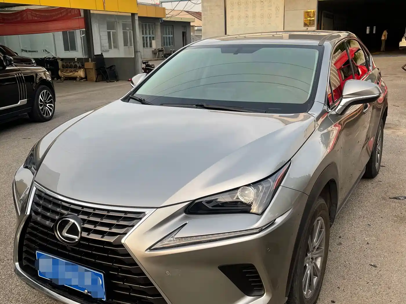 LEXUS NX