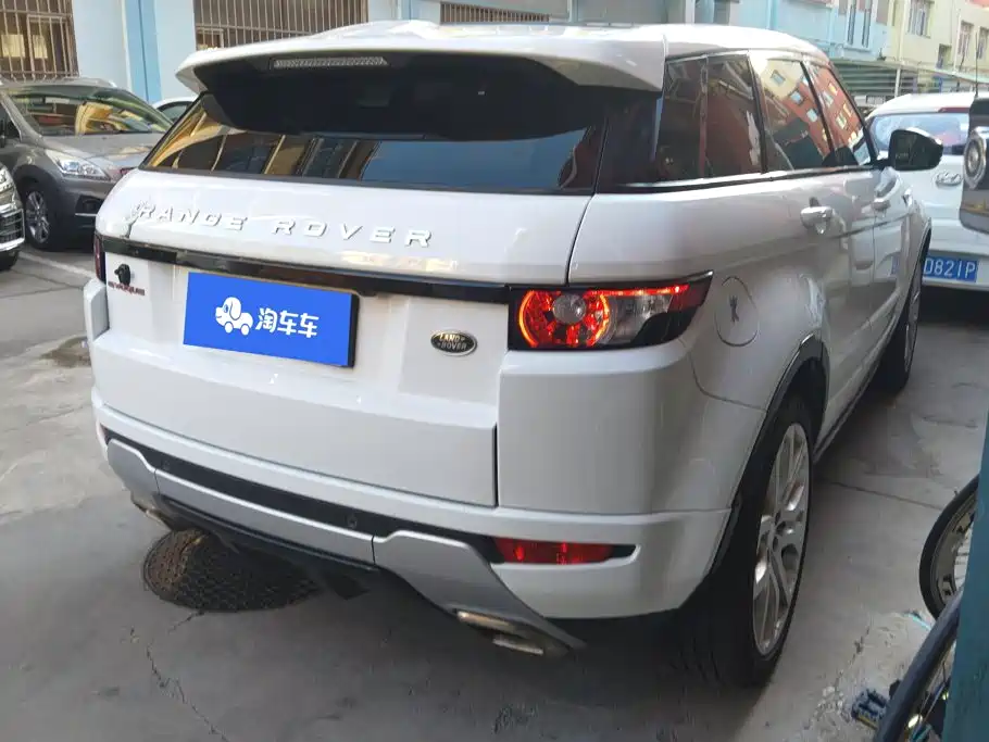 Land Rover Range Rover Evoque (Import) 2014 2014 2.0T 5-door Brilliance Sport