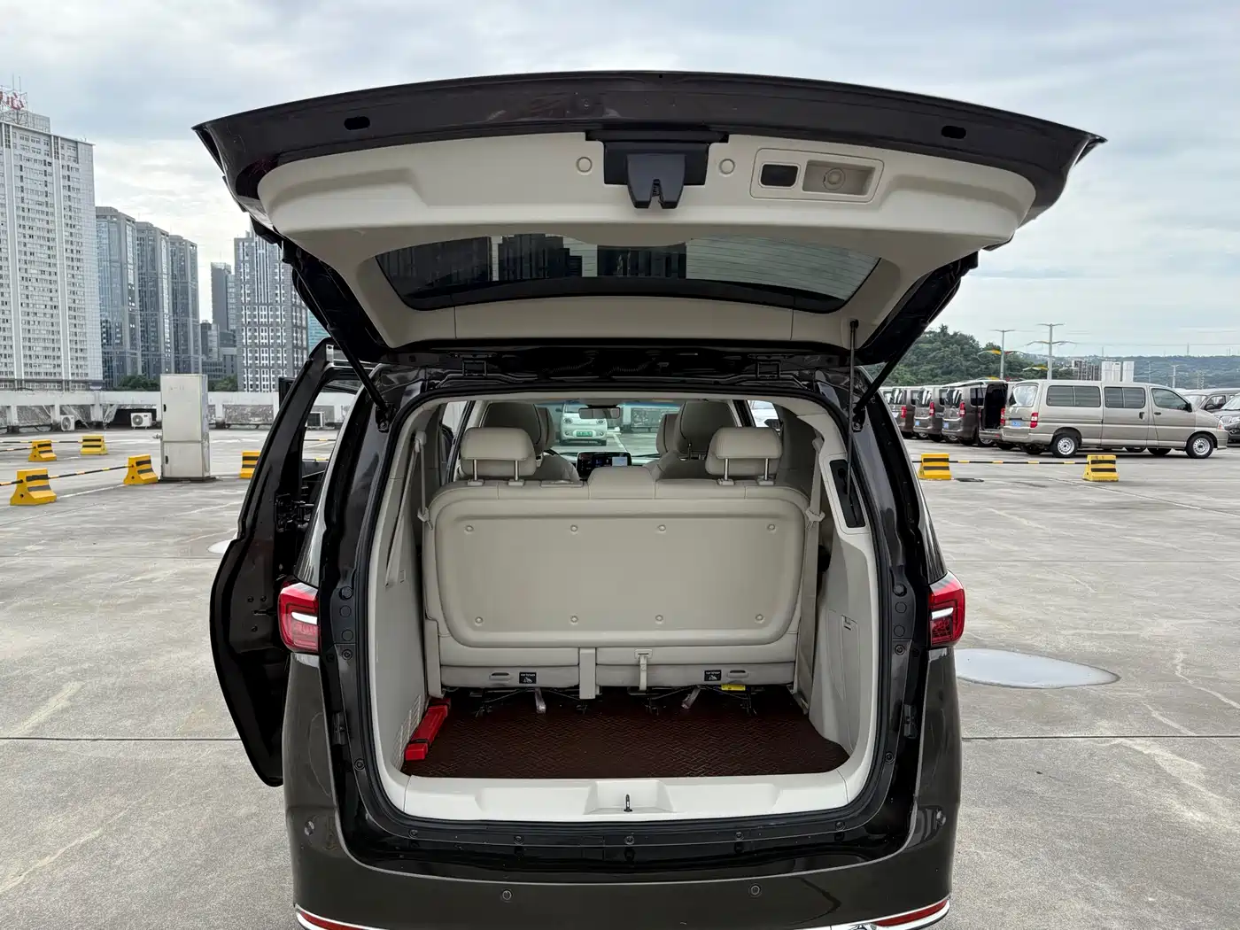 BUICK GL8