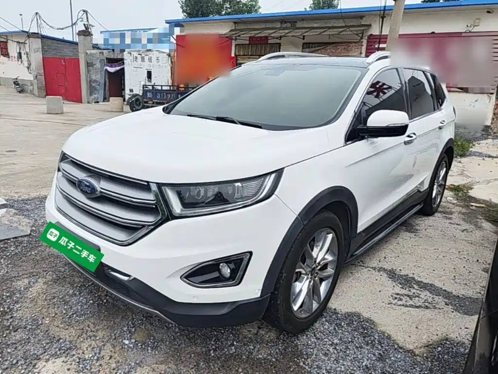 Фото 2 - Ford Edge