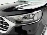 Фото 9 - Ford Edge