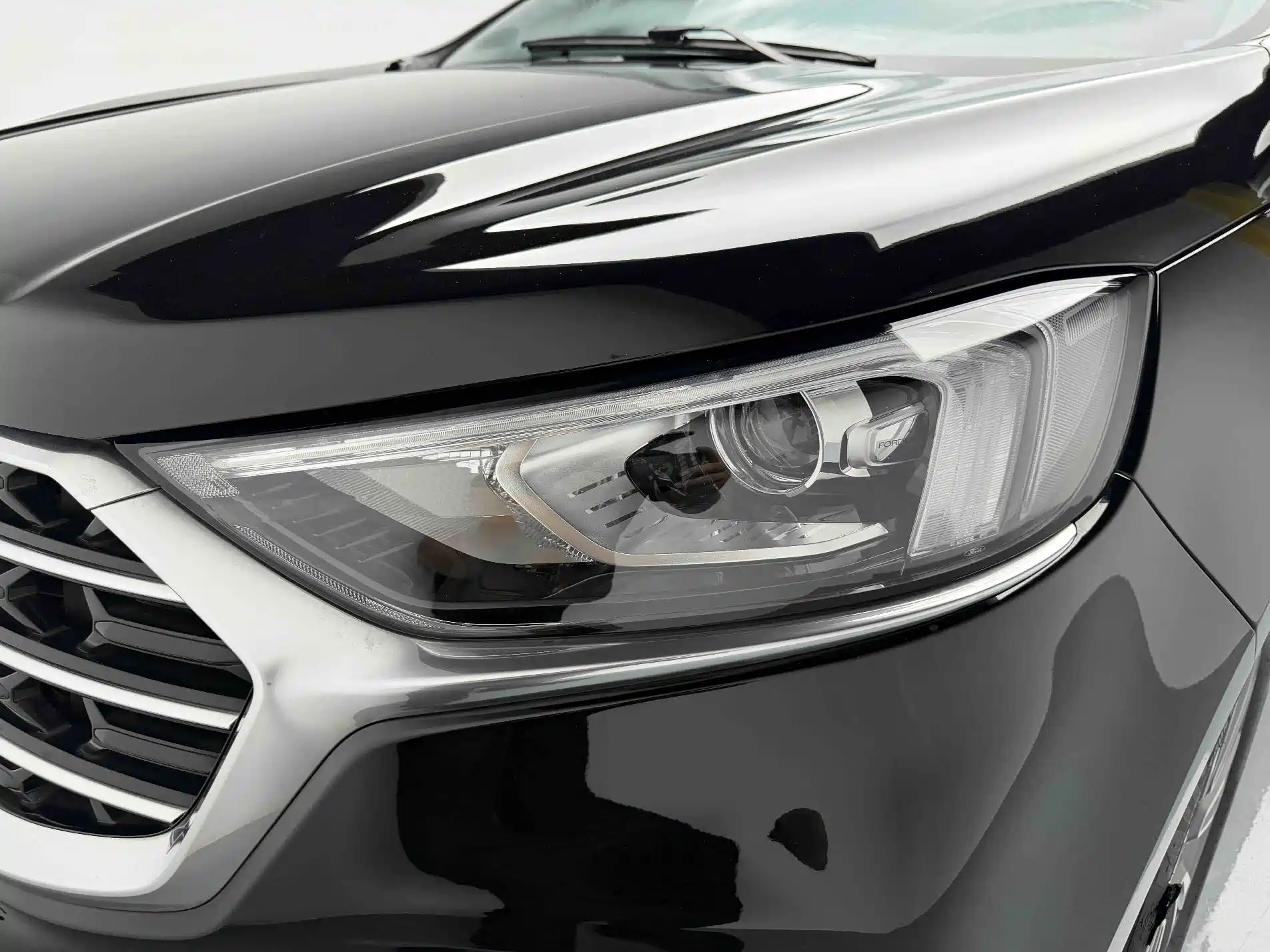 Фото 9 - Ford Edge