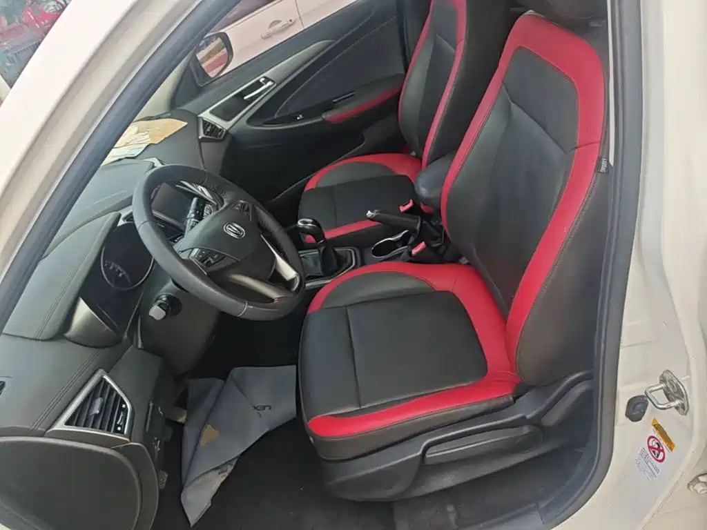 Changan Eado XT 2017 2016 1.6L Manual Stylish Cool Edition