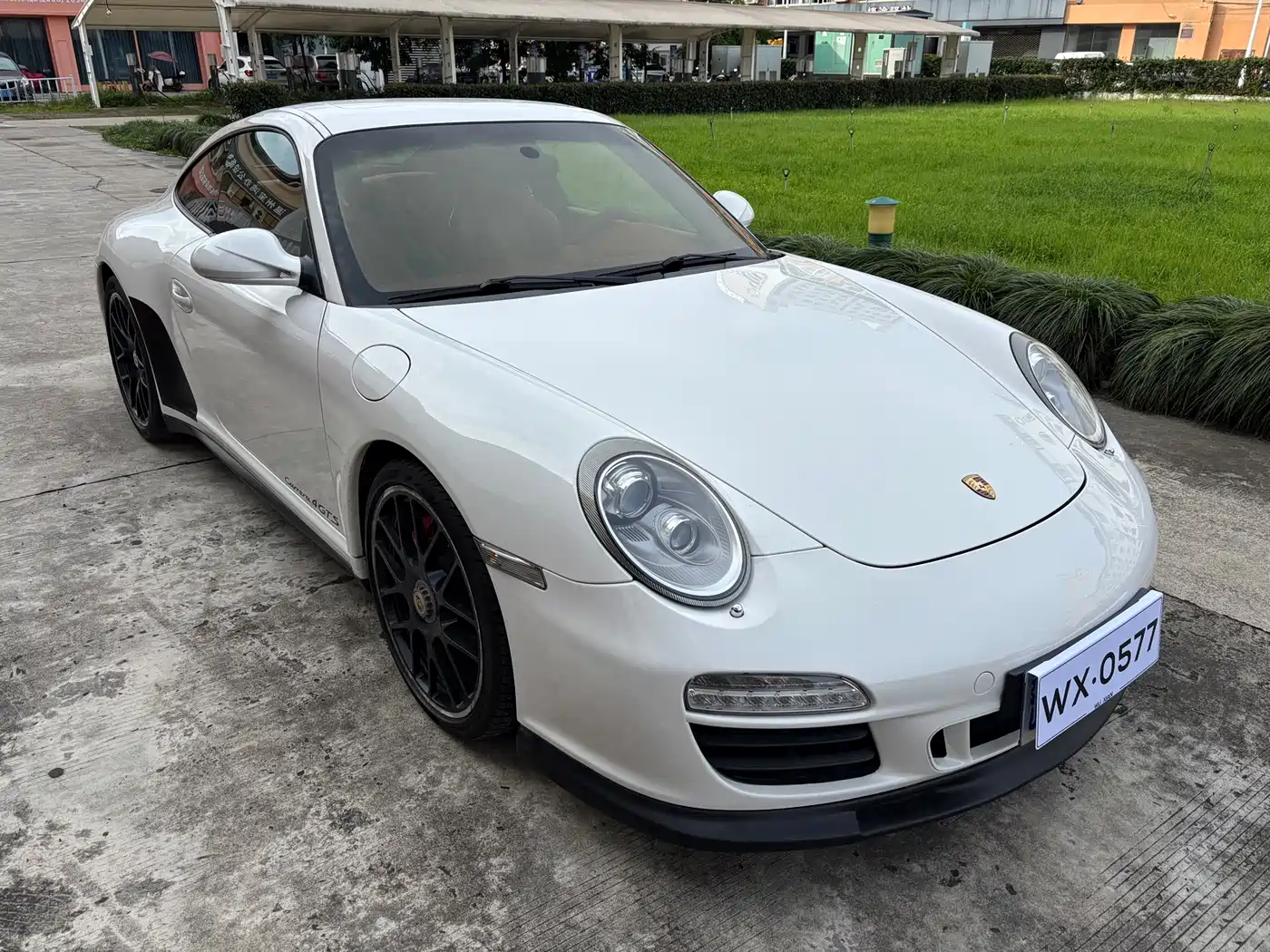 Photo 3 - Porsche 911