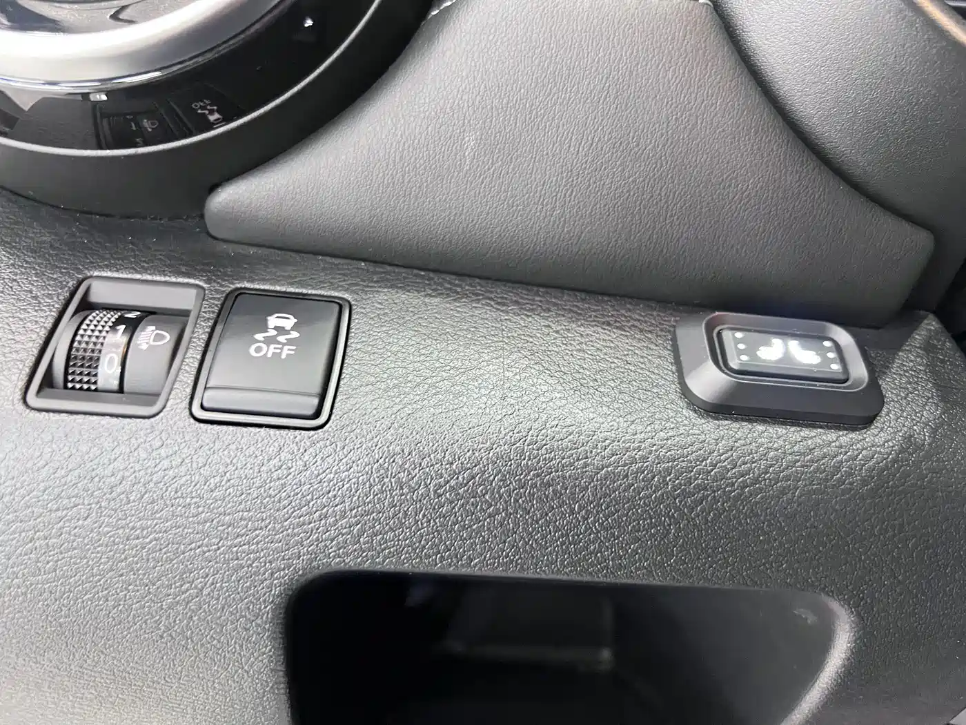 Nissan Kicks 2024 2023 Model Spirited 1.5L Ultimate Dynamic Luxury Edition
