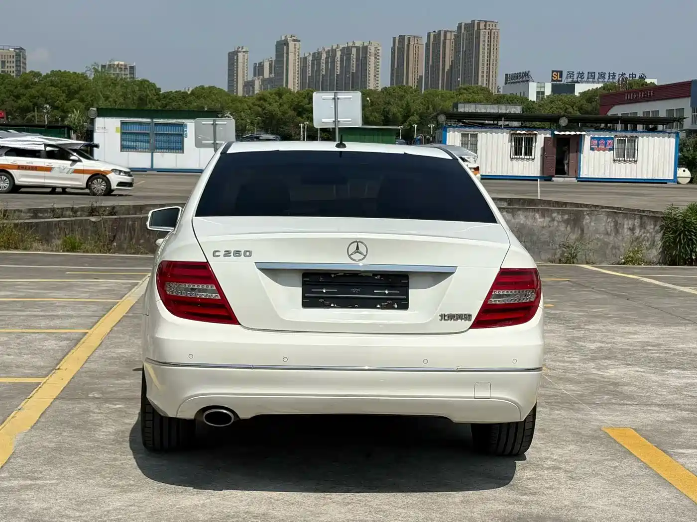 Mercedes-Benz C-Class 2013 C 260 CGI Fashion Edition фото 5
