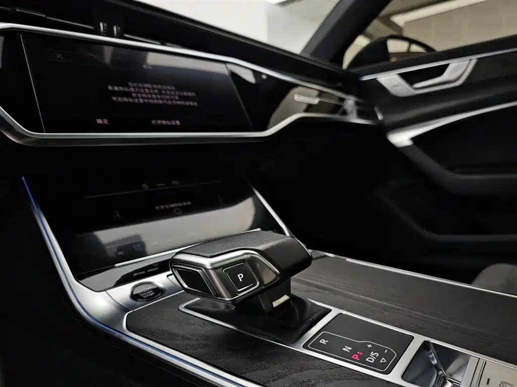 Audi A6L 2023 Facelift 45 TFSI quattro Premium Dynamic фото 12