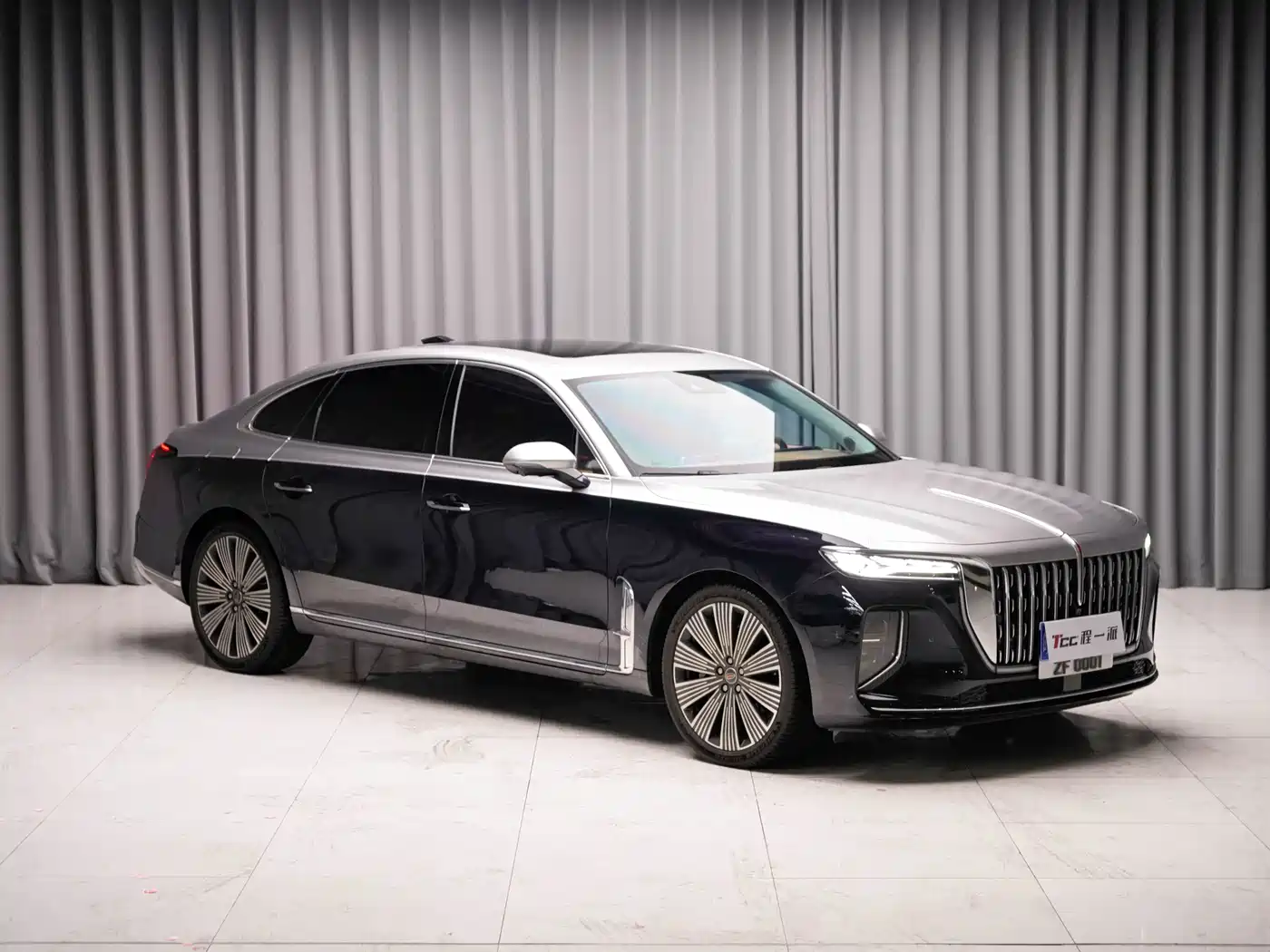 Hongqi H9 2025 2025 2.0T 2WD Qixiang Luxury Business Edition 5-seater