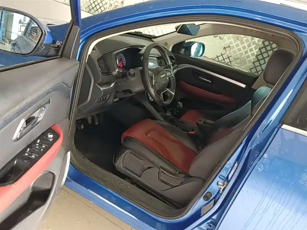 Photo 22 - Haval H2s