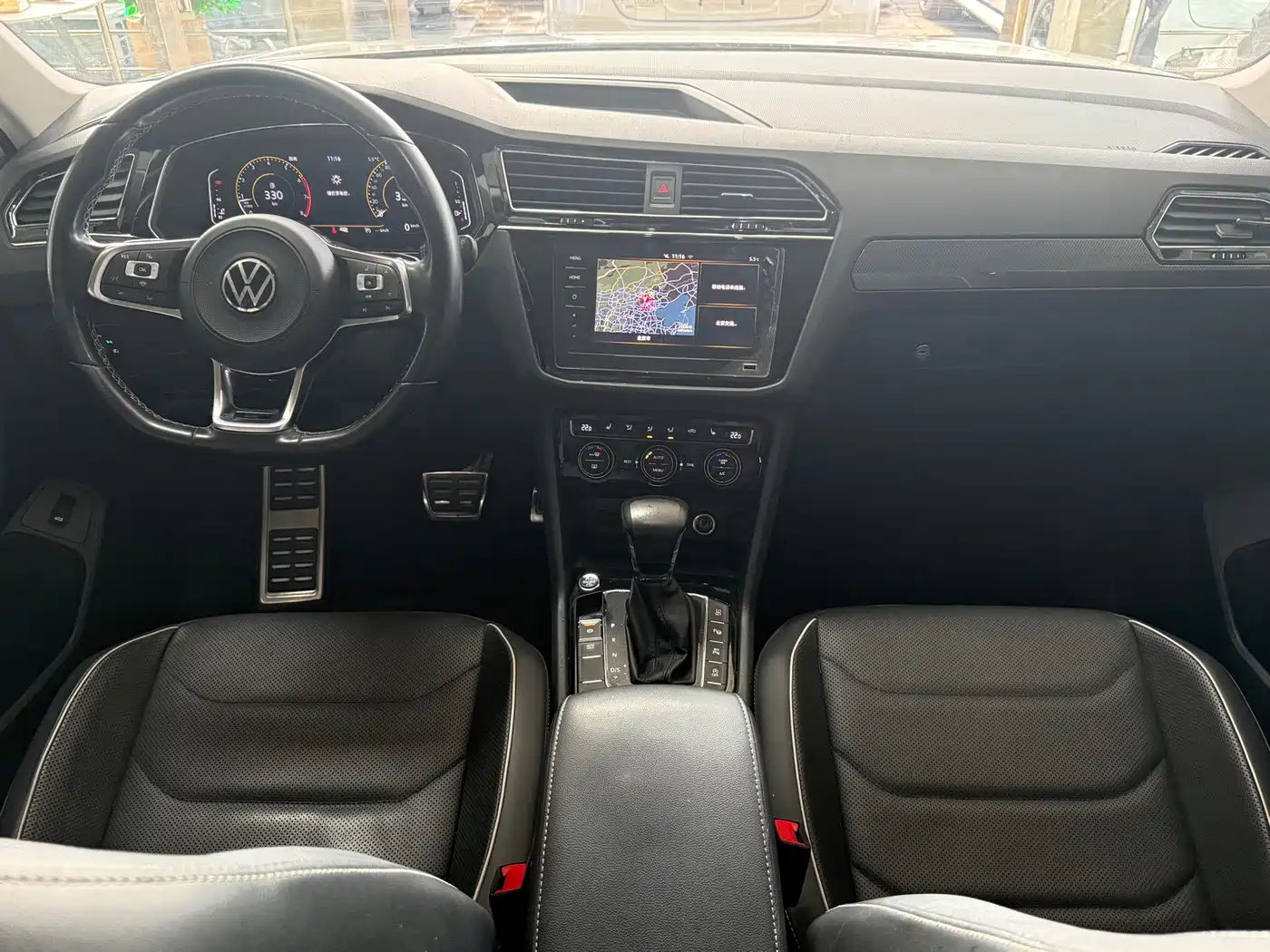 Volkswagen Tiguan L 2021 330TSI Automatic 2WD R-Line Flagship фото 11