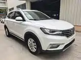 Фото 5 - Roewe RX5