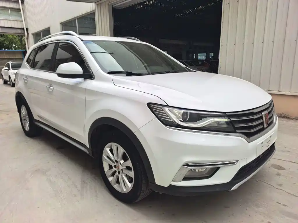 Фото 5 - Roewe RX5