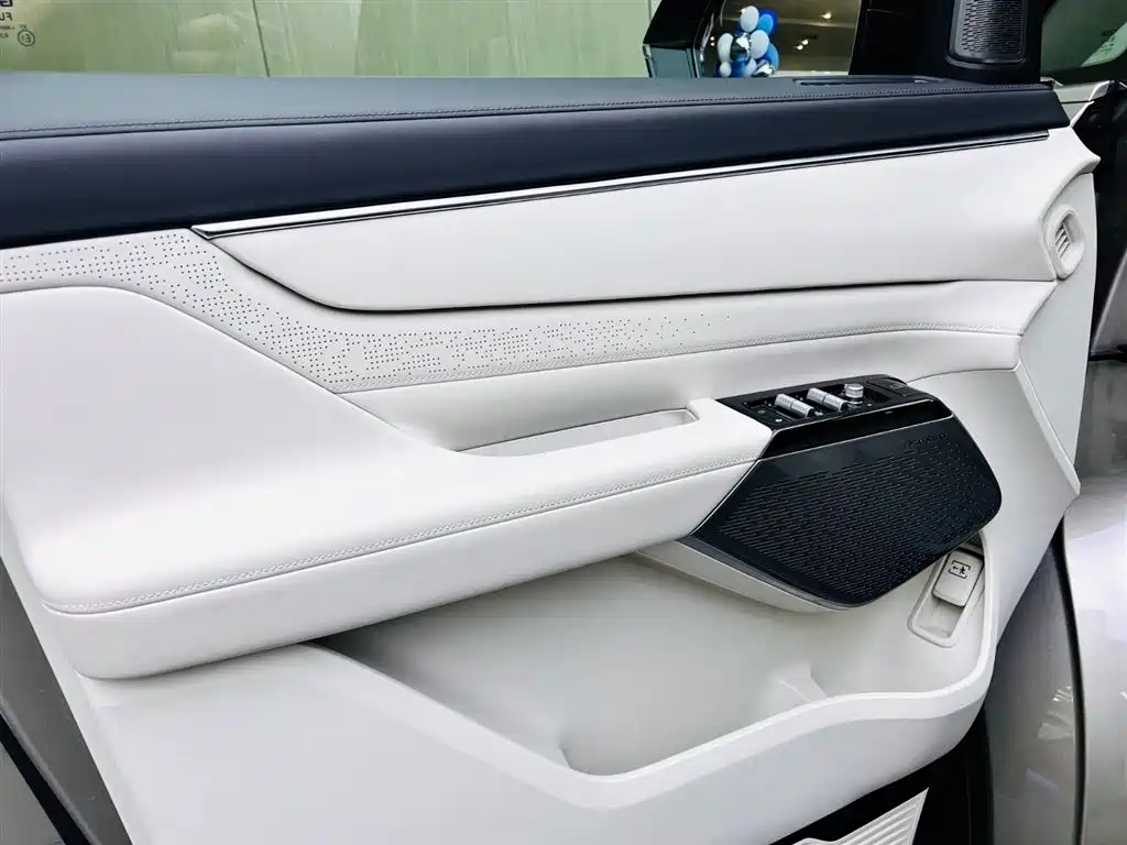 Geely Galaxy Galaxy V900 2026 Model Year Base Version 6-Seater фото 11