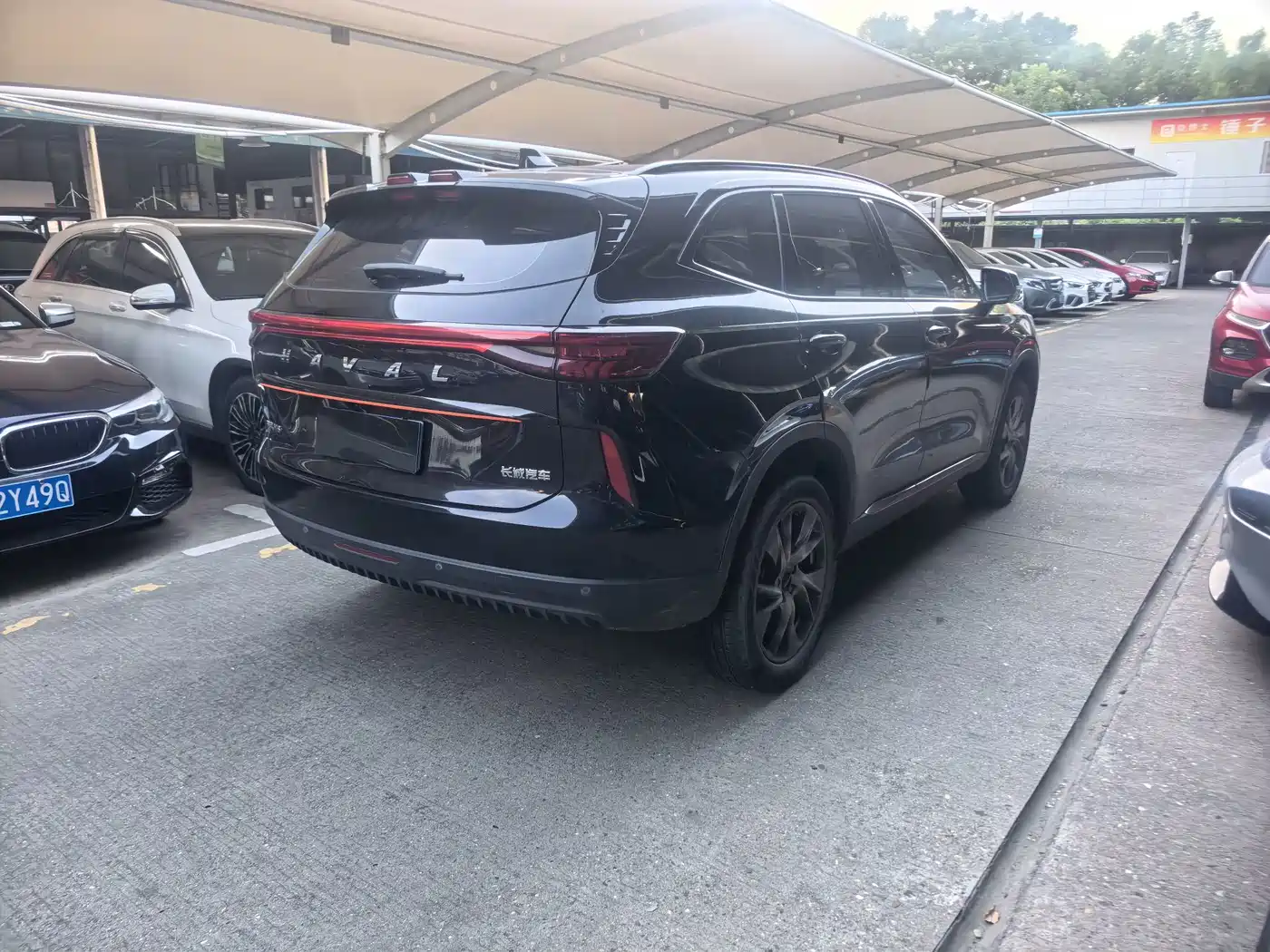 Photo 12 - Haval H6
