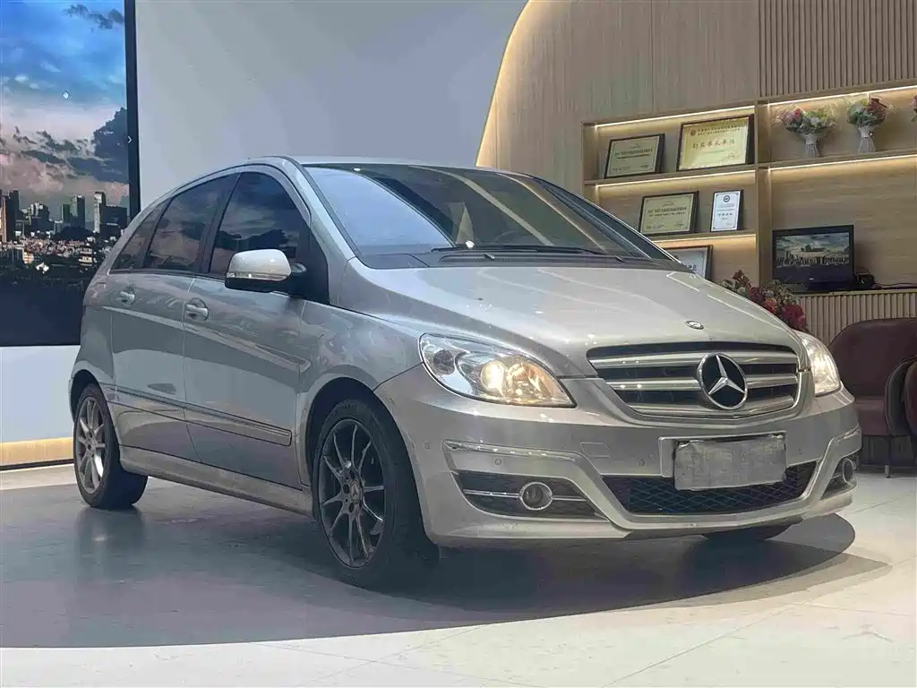 Mercedes-Benz B-Class 2011 2009 B 200 Luxury