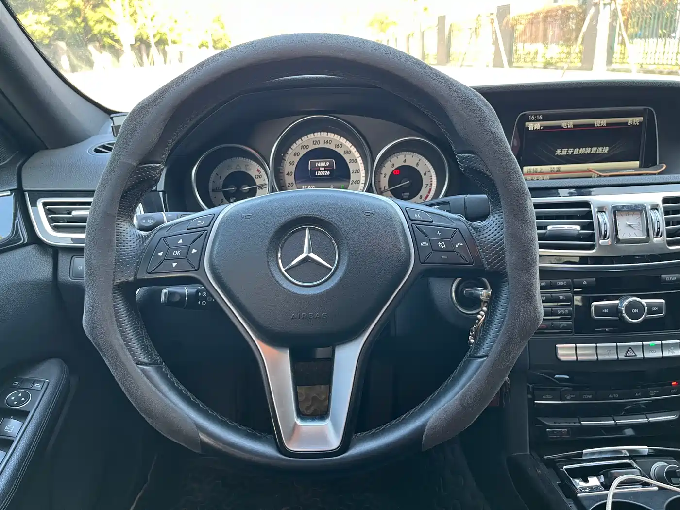 Mercedes-Benz E-Class 2014 Facelift E 260 L Sport фото 18