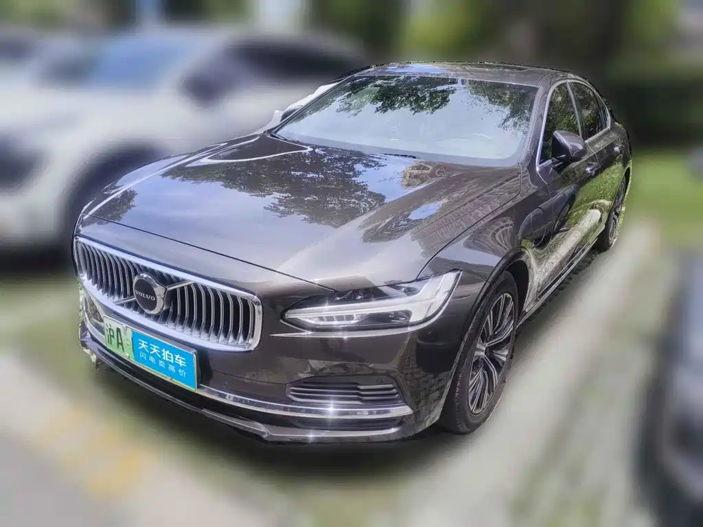 Volvo S90 Plug-in Hybrid 2021 T8 E-Drive Hybrid Zhiyi Luxury Edition
