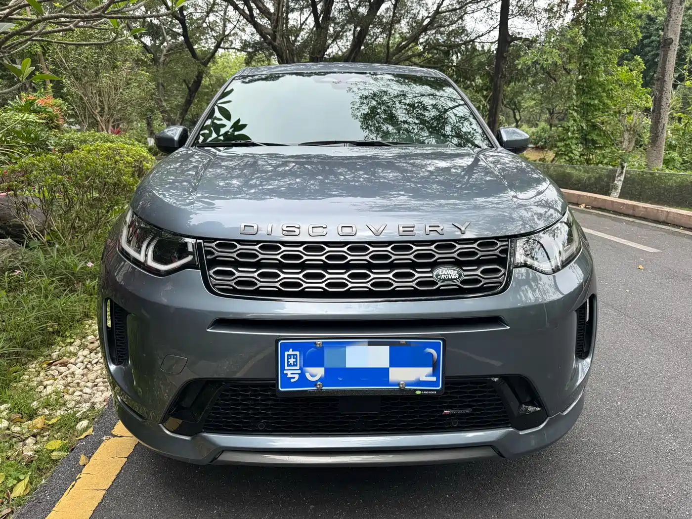 Land Rover Discovery Sport 2023 249PS R-Dynamic S Performance Version фото 2