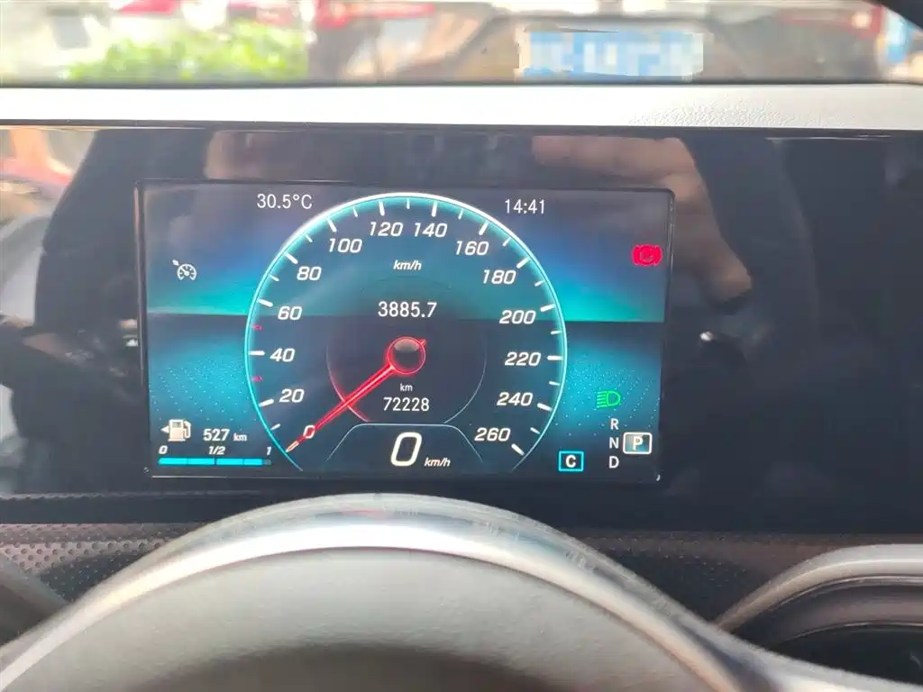 Mercedes-Benz A-Class 2019 A 180 L Sport Sedan фото 4