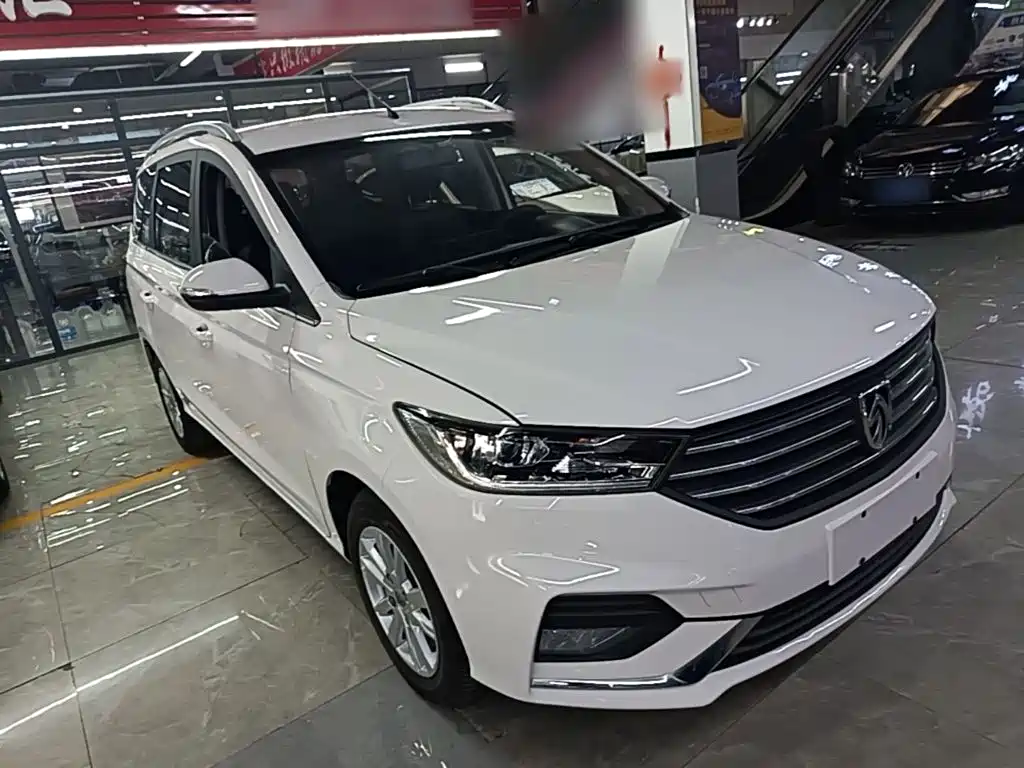 Baojun 360 2018 2018 1.5L Automatic Elite (China V)
