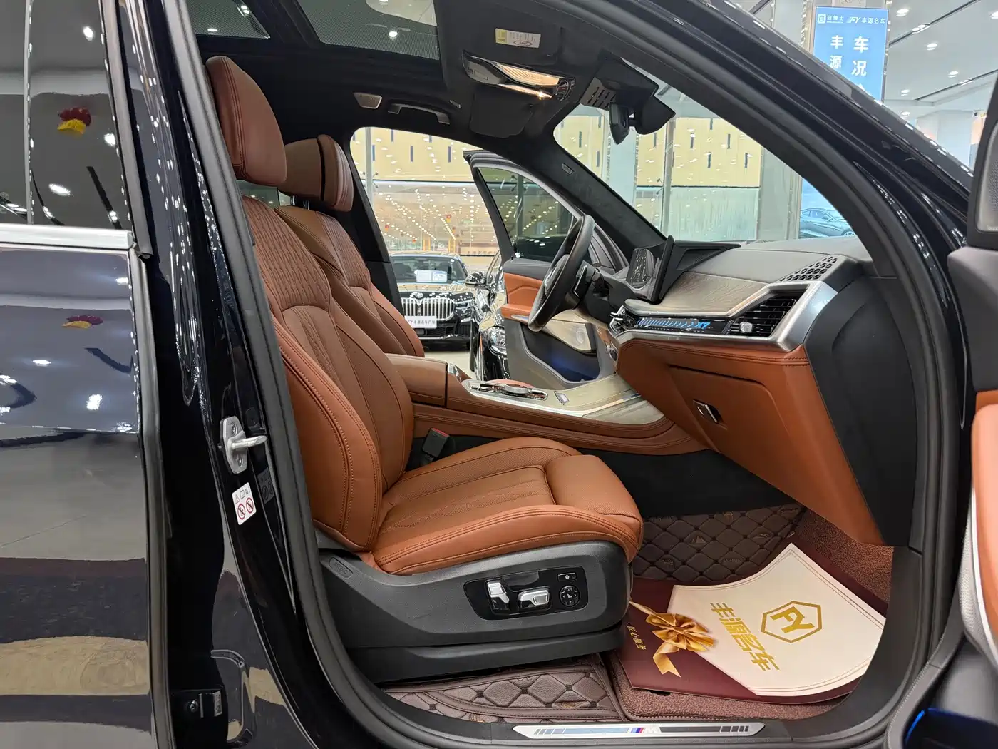 Photo 6 - BMW X7