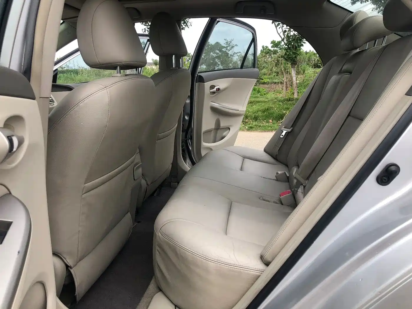 Toyota Corolla 2007 Model 1.8L Automatic GLX-i фото 14