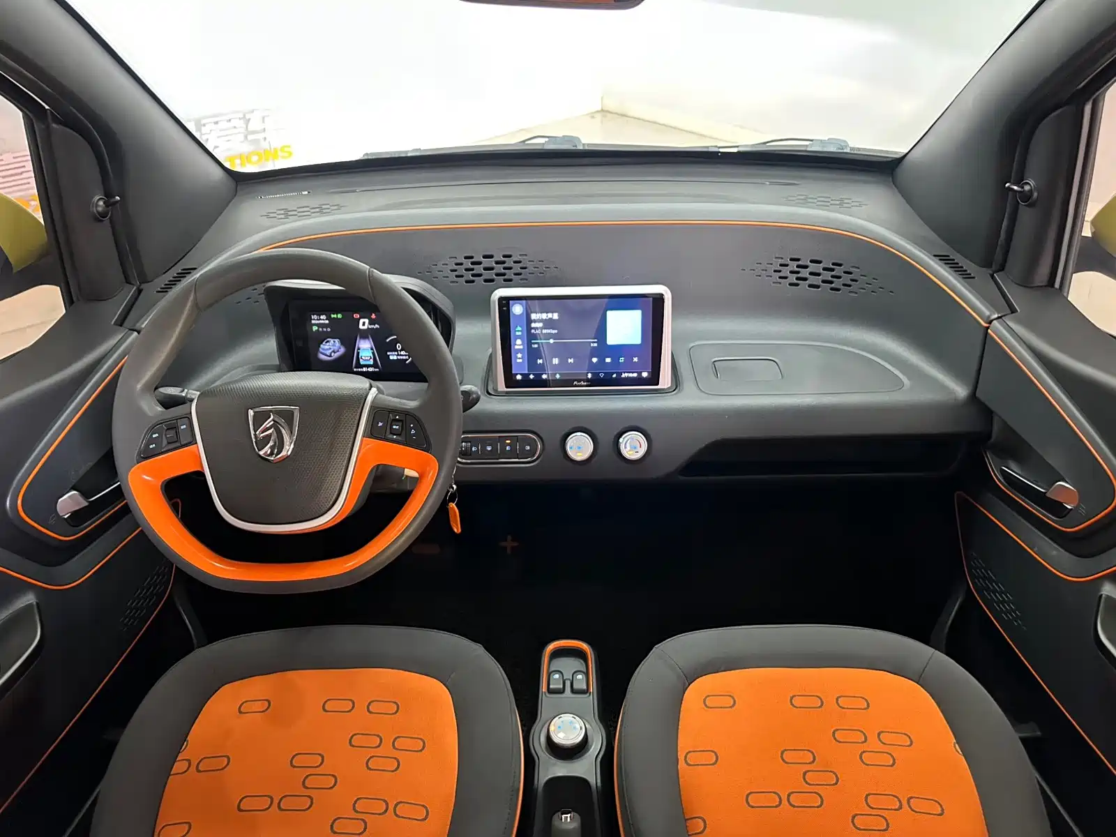 Фото 16 - Baojun E100