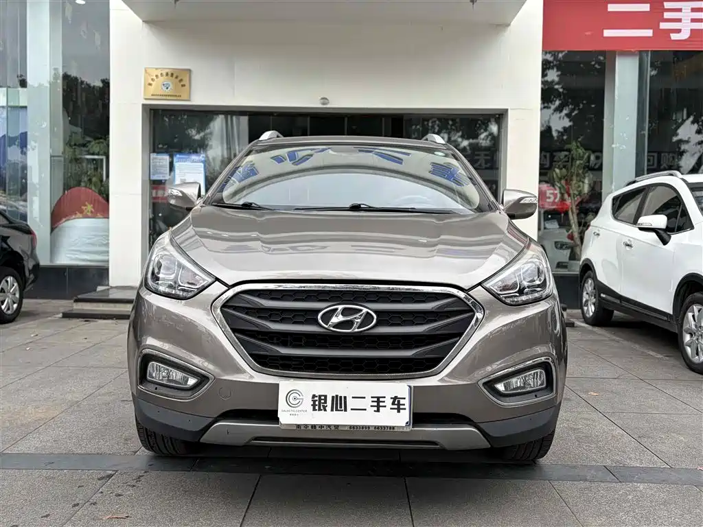 Hyundai Beijing Hyundai ix35 2013 2.0L Auto 2WD Smart GLS China IV фото 2