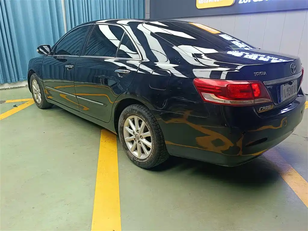 Toyota Camry 2010 240G Luxury Edition фото 9