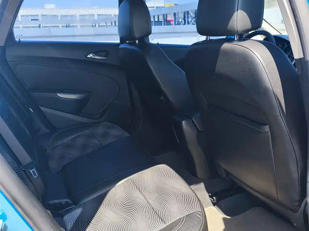 Buick Excelle 2013 Model XT 1.6L Automatic Fashion фото 11